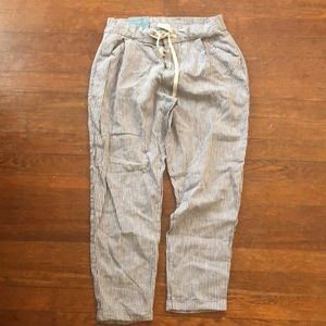 3 for $10 🌺 NWT Old Navy Linen Blend Striped Mid Rise Tapered Cropped Pants